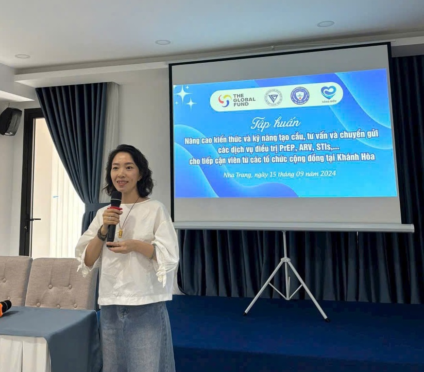 Nâng cao kiến thức và kỹ năng tạo cầu, tư vấn và chuyển gửi dịch vụ PrEP cho tiếp cận viên cộng đồng tại Khánh Hòa